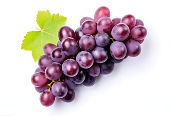 Fototapeta premium Red grape bunch and leaf isolated on white background