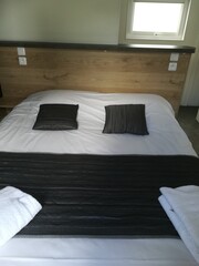 Chambre dans un bungalow de vacances dans un camping