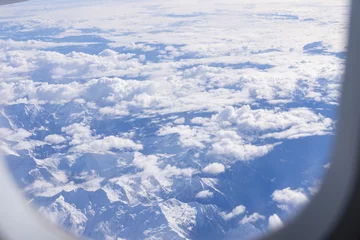 Photo sur Plexiglas Kangchenjunga Alps mountain aerial view in a cloudy day