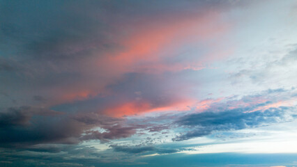Naklejka na ściany i meble The sky in the colors of the setting sun.
