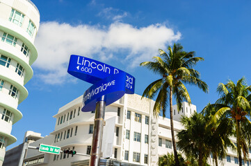 Miami Beach Lincoln Road Mall - 711965555