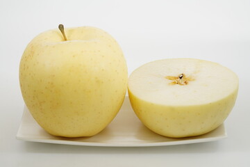 新鮮な果物 リンゴ 超希少品種 『金星』 青森県産