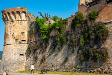 Fototapeta premium Bastion St Francis - San Gimignano - Italy