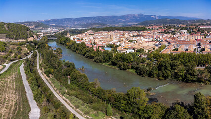 Fototapeta na wymiar Aragon river and village view, .Sangüesa , Navarra, Spain