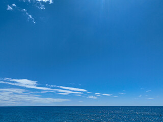 Obraz premium nature landscape clear sea on the horizon going into a cloudless sky