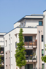 Fototapeta na wymiar Moderne Mehrfamilienhäuser, Warnemünde, Rostock, Mecklenburg-Vorpommern, Deutschland, Europa
