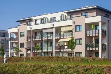 Moderne Mehrfamilienhäuser, Warnemünde, Rostock, Mecklenburg-Vorpommern, Deutschland, Europa