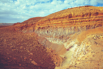Mountain landscape, desert. Colorful sandstone. National Park Makhtesh Ramon Crater in Negev desert, Israel - obrazy, fototapety, plakaty