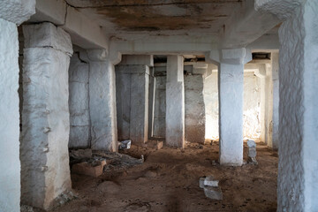 Fototapeta na wymiar UNESCO world historical heritage site in Hampi, Karnataka, India.