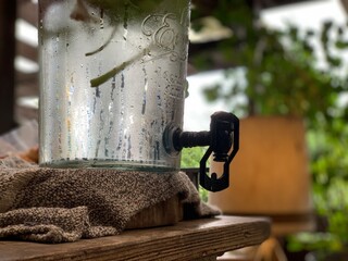 水、ウォーターサーバー、ピッチャー