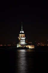 Fototapeta premium maiden tower in the bosphorus, uskudar istanbul