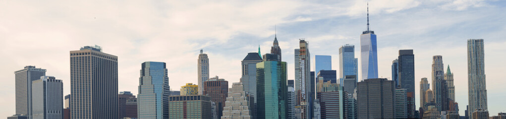 Fototapeta na wymiar Panorama view of New York city and skyscraper from Brooklyn.
