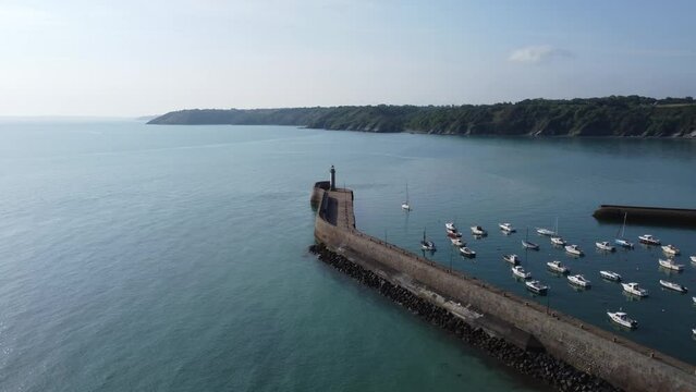 Vue de Drone - Binic - C&ocirc;tes d'Armor - Bretagne - France