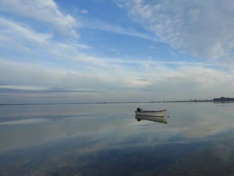 etang de arnel a villeneuve les magueulone  