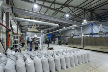 dog food production, dry food conveyor