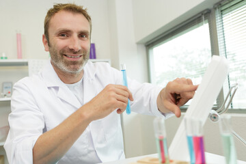 pharmacist experimenting in the lab