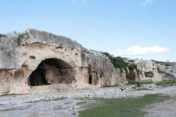 syracuse sicily italy ancient caves