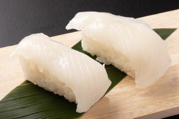 いか　寿司