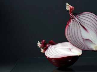 Onion red and raw