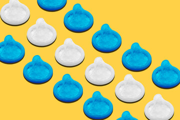 Pattern with group of condoms	