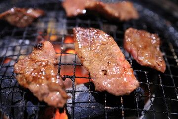 炭火焼肉