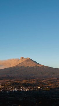 Volcanic Awakening,An amazing timelapse shows the awakening of Popocatepetl, with the morning smoke highlighting its activity in Mexico.