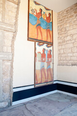 Alte restaurierte Gemälde in der antiken Stätte Knossos in Heraklion auf der Insel Kreta Griechenlad