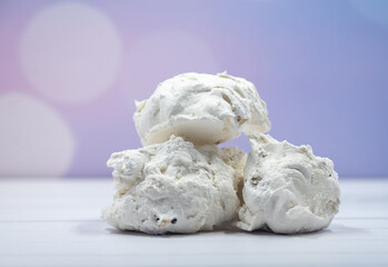 Fluffy Old Fashioned Divinity Candy 