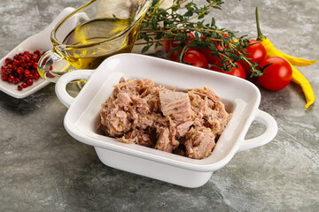 Canned tuna fillet for salad