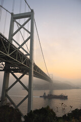 壇ノ浦パーキングエリアより望む関門橋