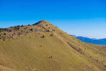 涌蓋山登山「登山道から望むみそこぶし山」