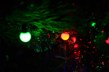 christmas lights, Christmas tree, lights, green background, lights on the tree, New Year, Christmas, dark background, dark background and lights