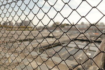 水処理場のフェンス