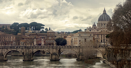 Vista panoramica di Roma, Italia, da Ponte Sant Angelo 75c76