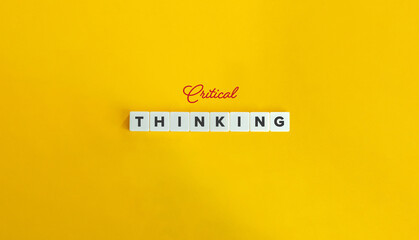 Critical Thinking Banner. - obrazy, fototapety, plakaty