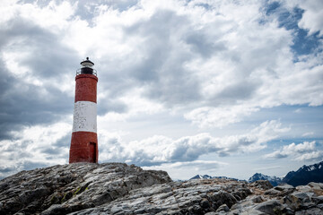 Faro del fin del mundo de la ciudad de Ushuaia, Argentina. Faro de las islas Les Eclaireurs