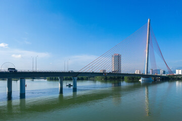Tran Thi Ly bridge crossing Han River in Da Nang, Vietnam - obrazy, fototapety, plakaty