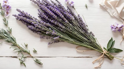 Rugzak Vivid lavender flowers bouquet on wooden background © Svitlana