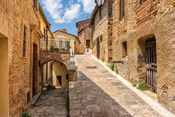 Ingelijste posters Cetona, a beautiful tuscan village in the Province of Siena. Tuscany, Italy. © e55evu