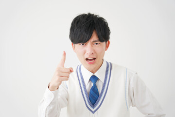 文句を言う男子高校生　白背景