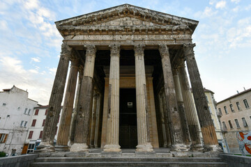 Naklejka premium Temple of Augustus and Livia - Vienne, France