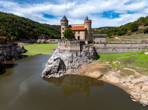 Chateau de La Roche - Roanne, France