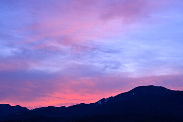 朝焼けの恵那山
