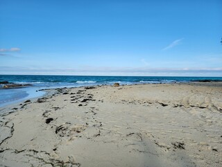 Cloud Sky Water Water resources Beach Coastal and oceanic landforms