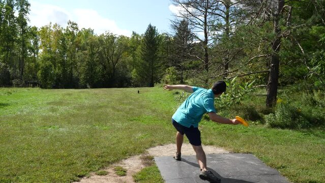 Disc Golf Footage (Throws, Putts, Walking and Aerial Shots)