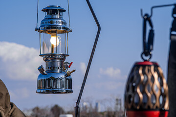 晴れた日に照らすランタン © jin1jfk