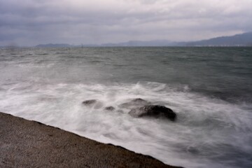 荒れた海