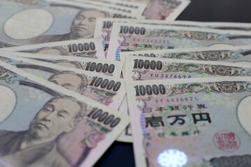 Ten Thousand Yen Bills, Japanese Yen Notes