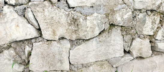 Natural stone fence