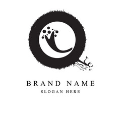 Initial letter QH gaming esports style logo template	
